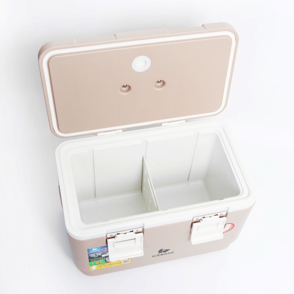 กระติกเก็บความเย็น สีครีม 12 ลิตร