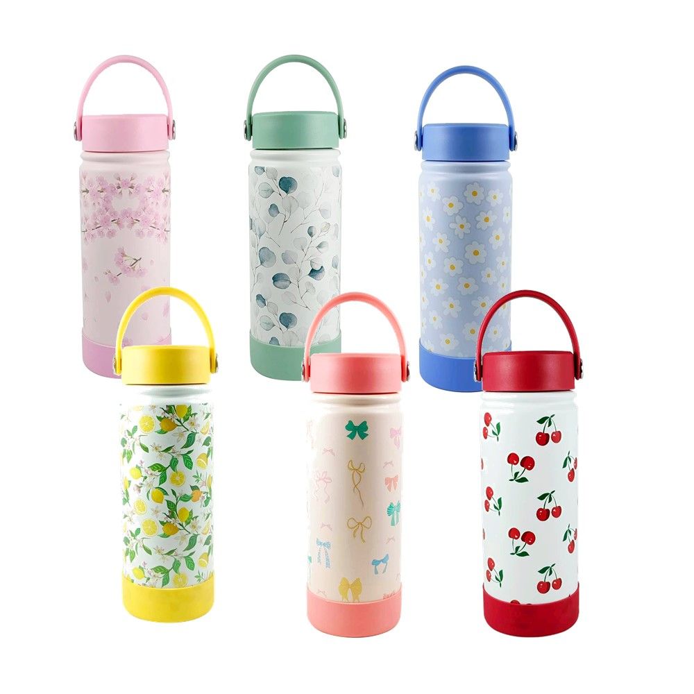 กระบอกน้ำสเตนเลสพร้อมซิลิโคนรองก้น 500 มล. (คละแบบ)