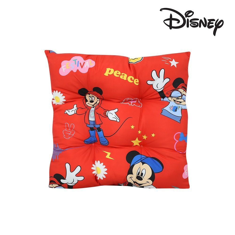 MOMENTO SEAT CUSHION DISNEY 20X20 INCH (ASSORTED)
