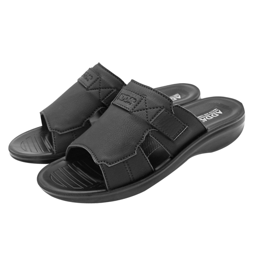 ADDA รองเท้าแตะหนังPUบุรุษสีดำ ไซส์ 39
