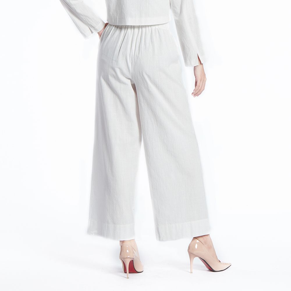 MESTYLE กางเกงขายาว สีครีม ไซซ์ M