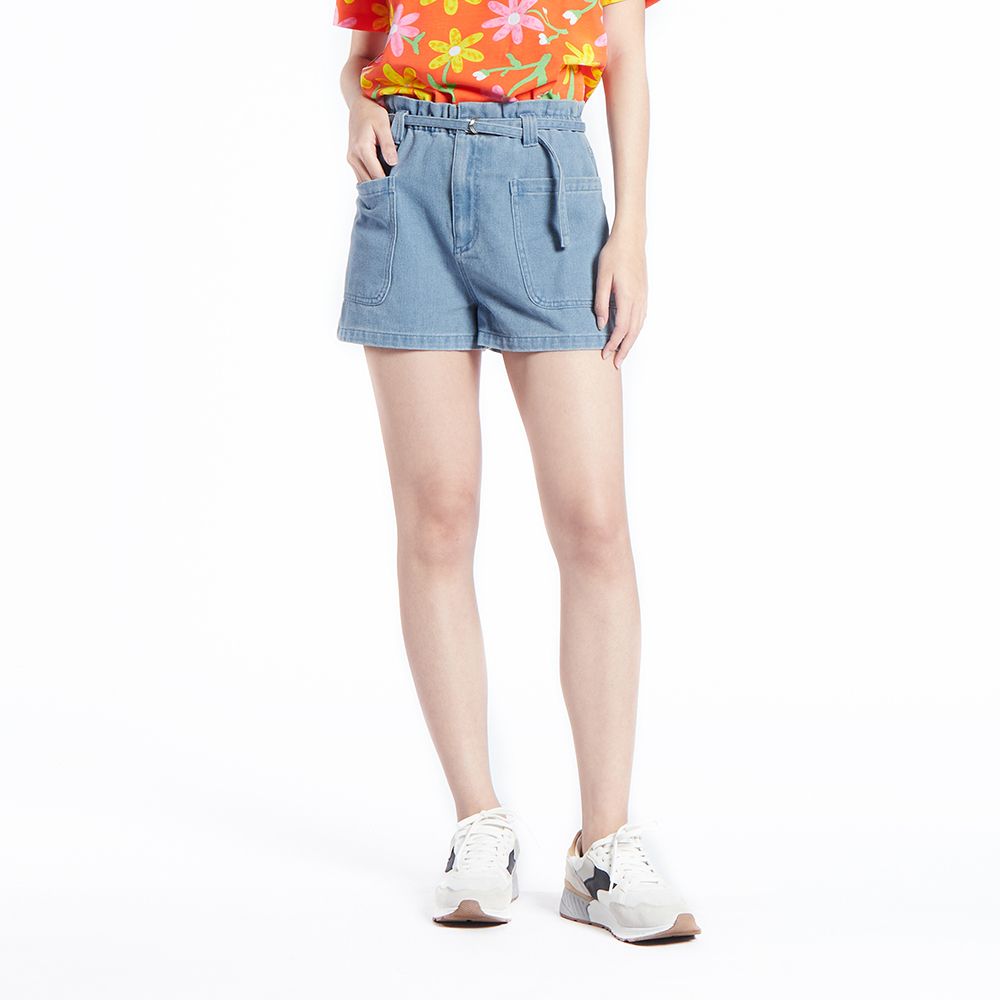 MESTYLE กางเกงขาสั้นยีนส์ สีอ่อน ไซซ์ M