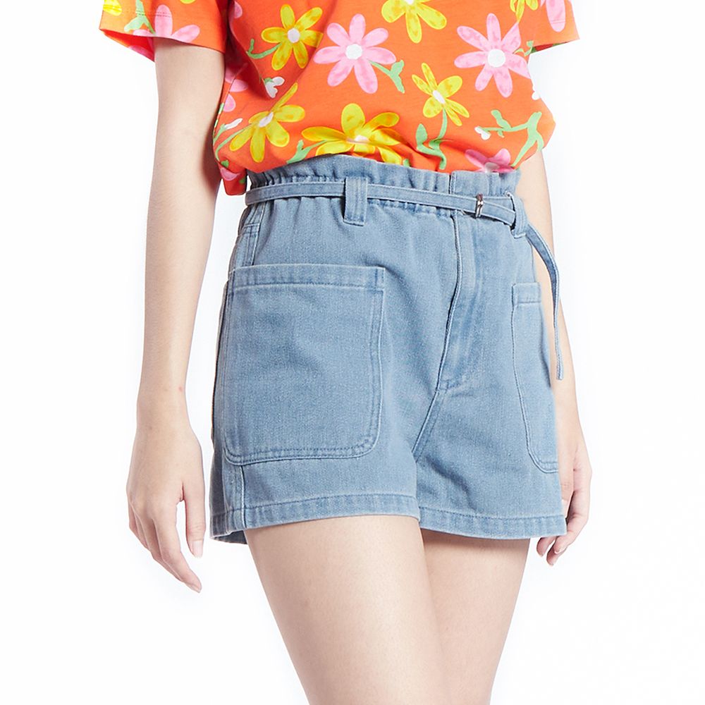 MESTYLE กางเกงขาสั้นยีนส์ สีอ่อน ไซซ์ M