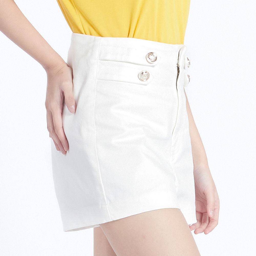 MESTYLE กางเกงขาสั้นยีนส์ ขาว ไซซ์ M