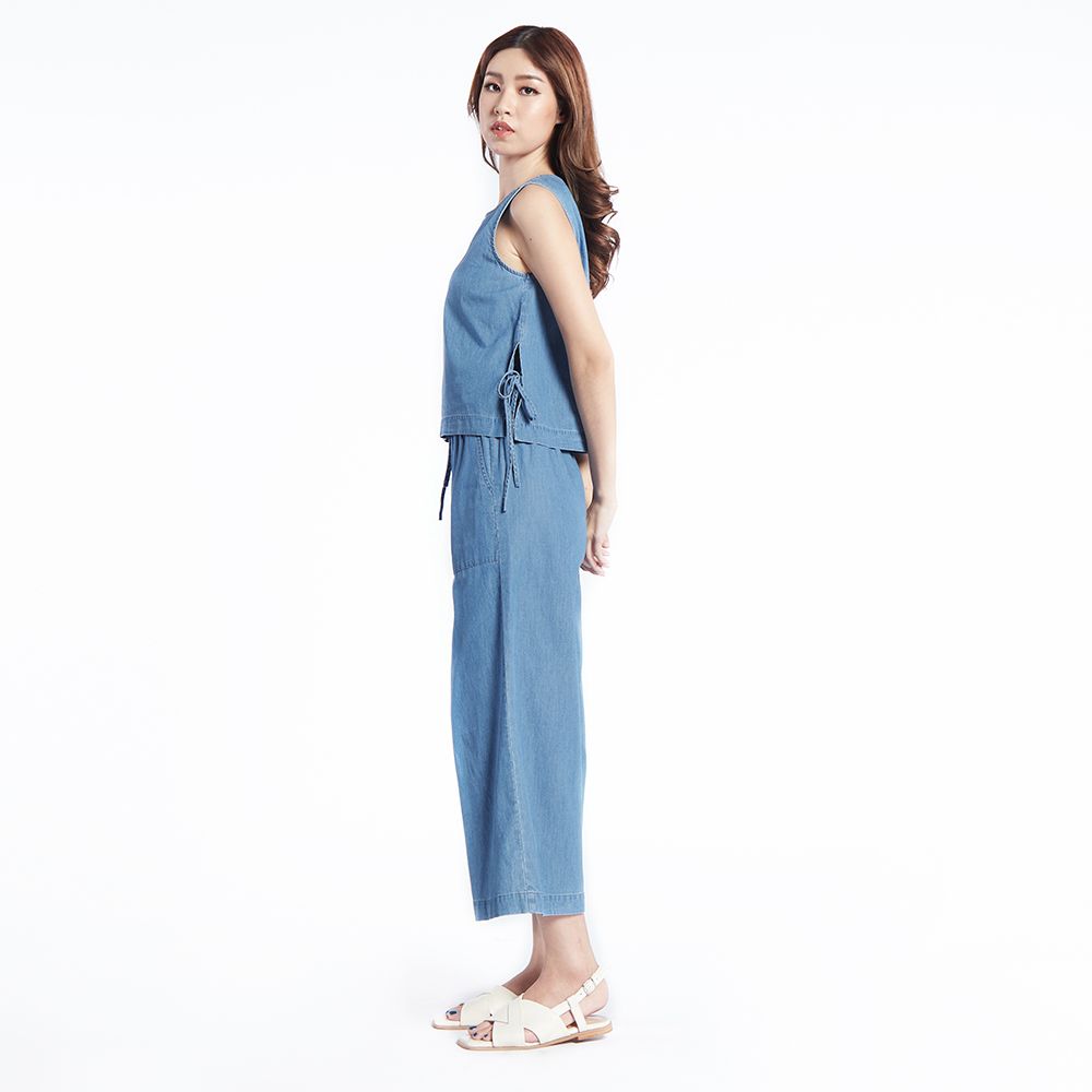 MESTYLE เสื้อยีนส์แขนกุด สีกลาง ไซซ์ M
