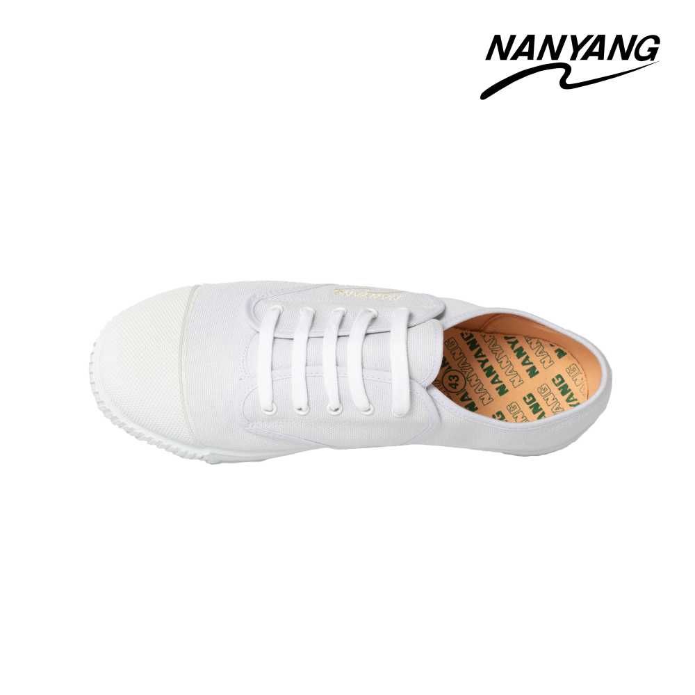 นันยาง รองเท้าผ้าใบชายสีขาว ไซซ์ 42