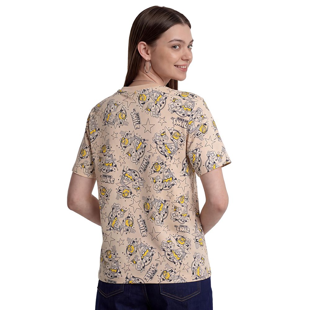 MESTYLE UNIVERSAL เสื้อยืด ลาย MINIONS สีเบจ ไซซ์ M