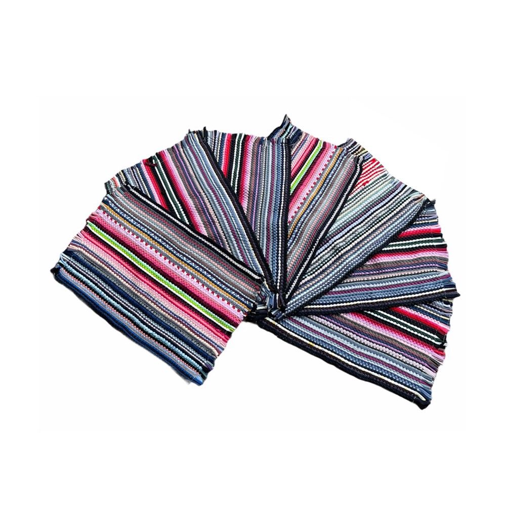 พรมถัก ขนาดเล็ก (คละแบบ)