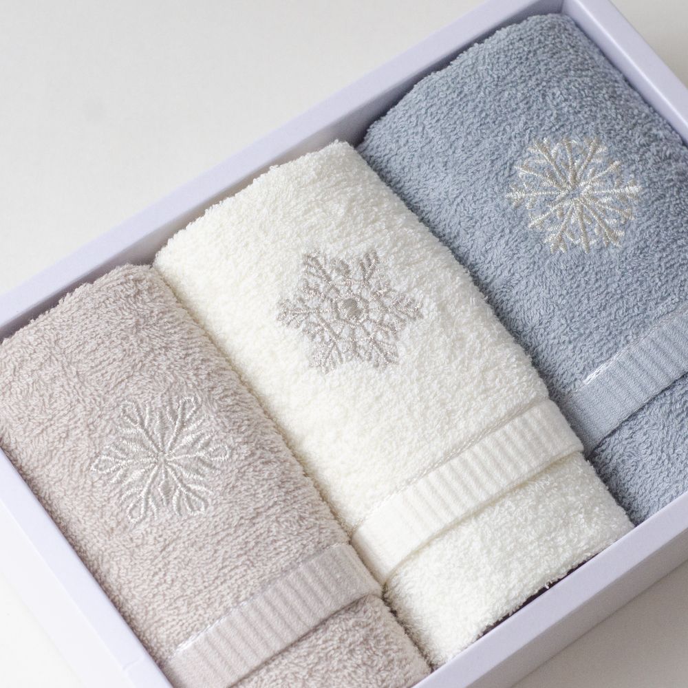 GIFT SET ผ้าขนหนูปักลาย15X30นิ้ว PACK3