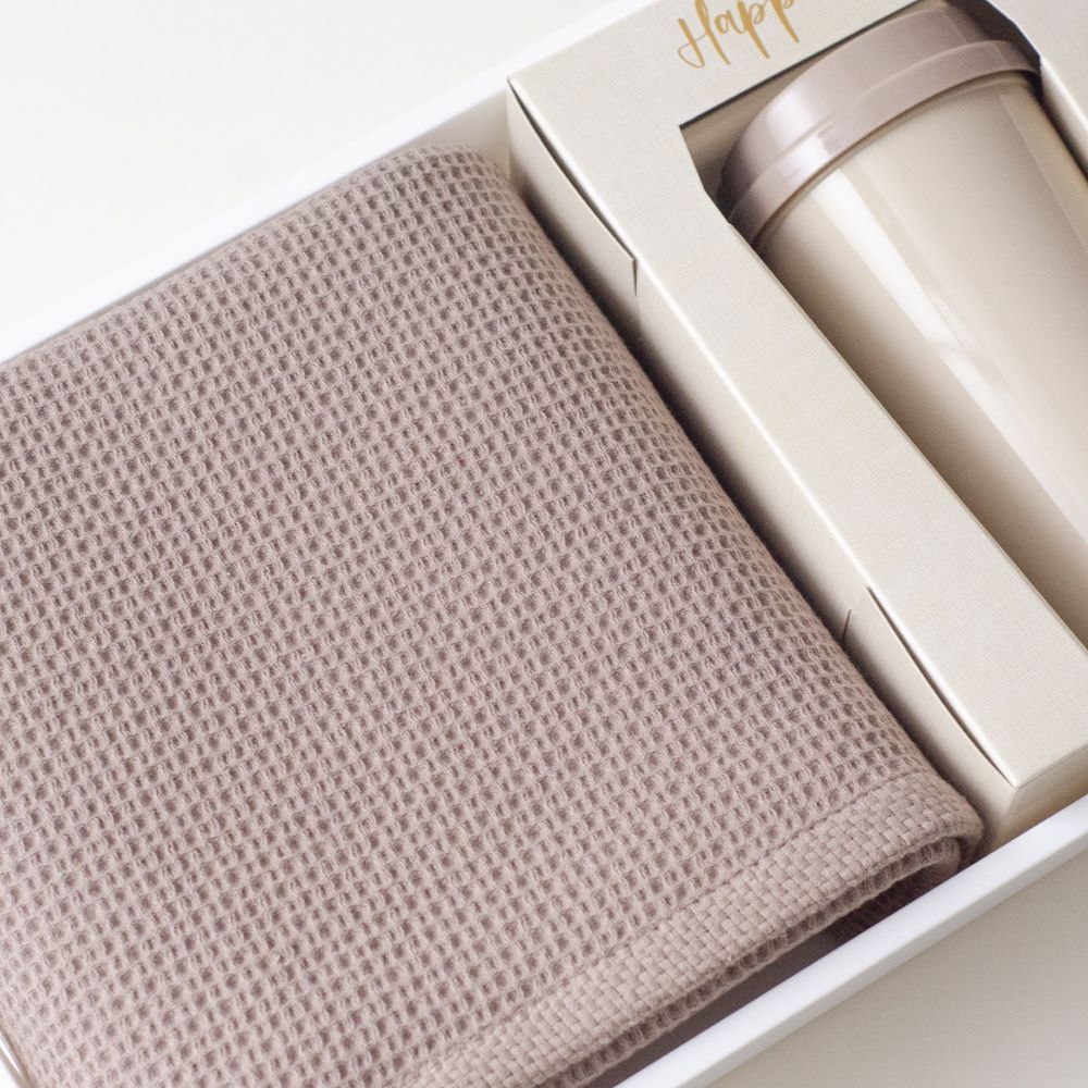 GIFT SET TOWEL 13X35 INCH + GLASS