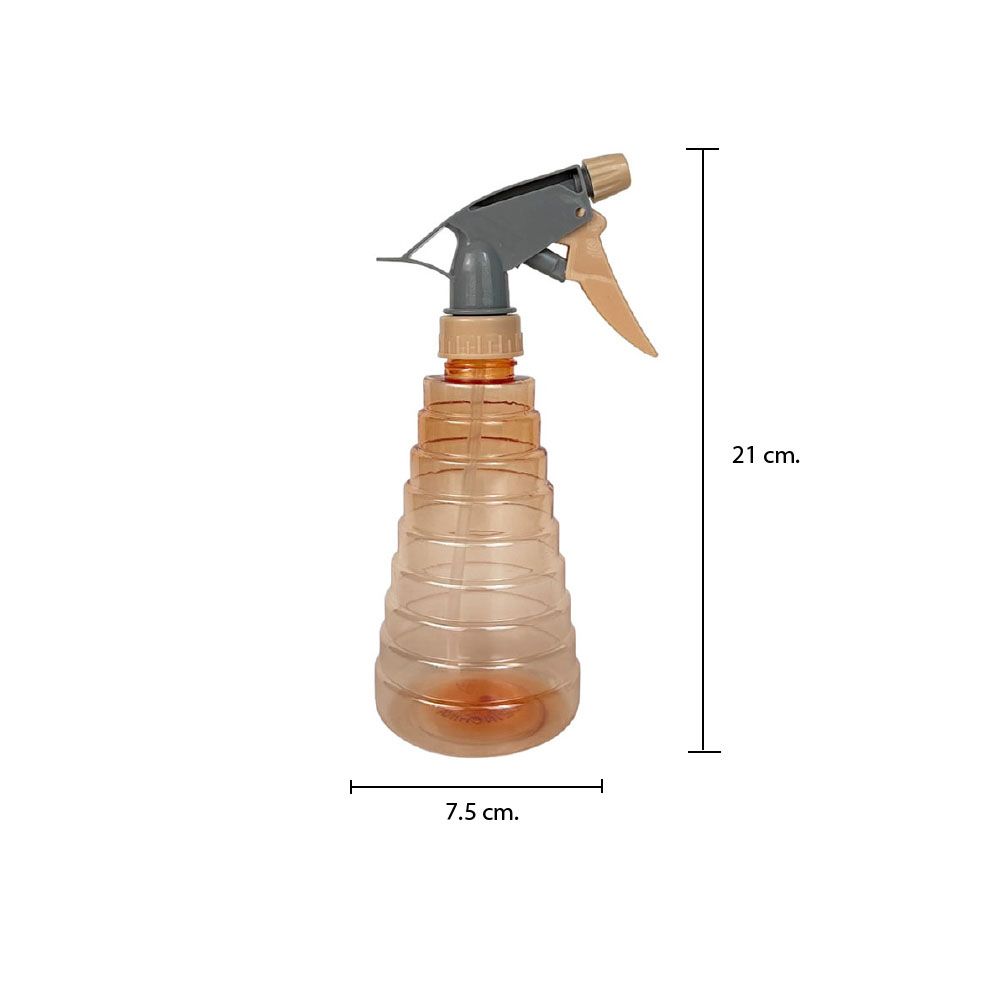 ขวดสเปรย์ฉีดน้ำ ทรงสามเหลี่ยม 500มล. (คละแบบ)