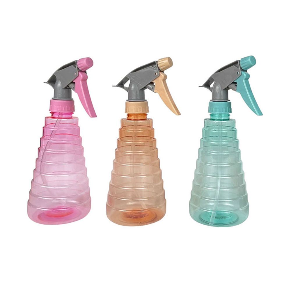 ขวดสเปรย์ฉีดน้ำ ทรงสามเหลี่ยม 500มล. (คละแบบ)