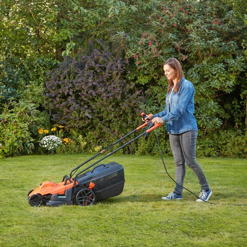 BLACK DECKER รถตัดหญ้าไฟฟ้า 1400W