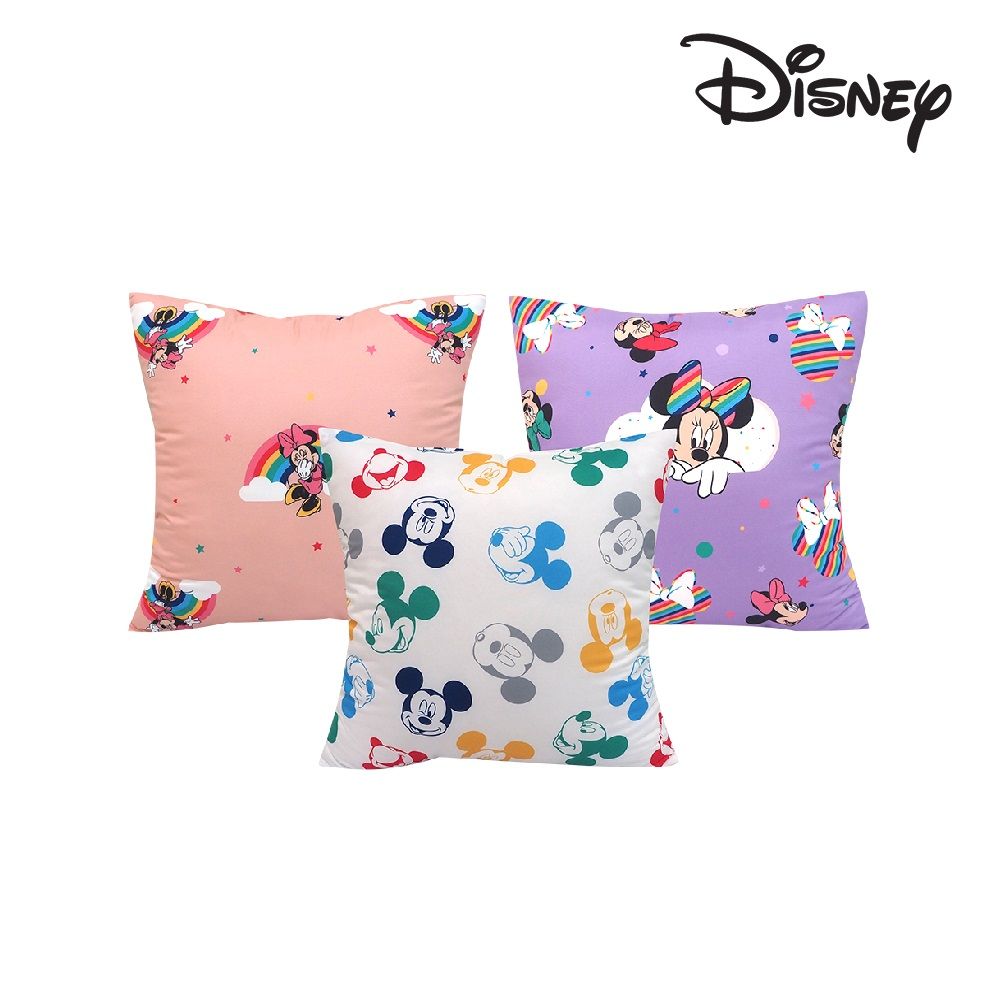 โมเมนโต หมอนอิง ดิสนีย์ 18X18 นิ้ว (คละแบบ)