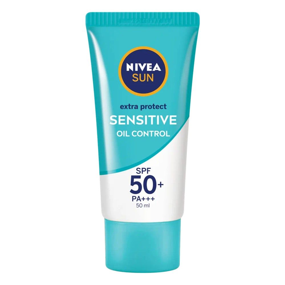 นีเวียซัน ออยคอนโทรล เซนซิทีฟ SPF50 50มล